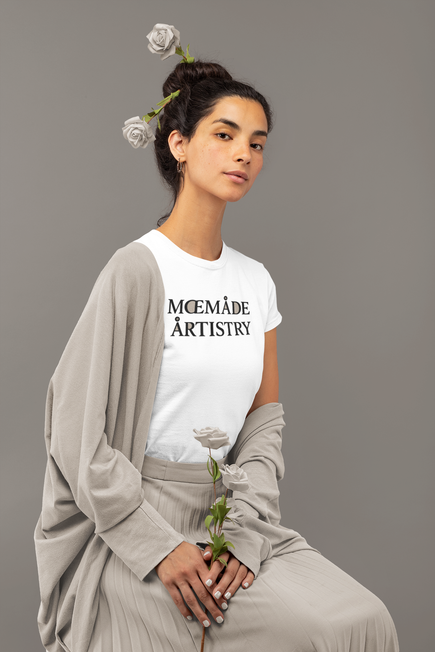 Original 'Mœmådë Årtistry' Design - Unisex T-Shirt